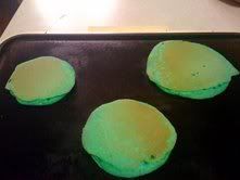Green cakes
