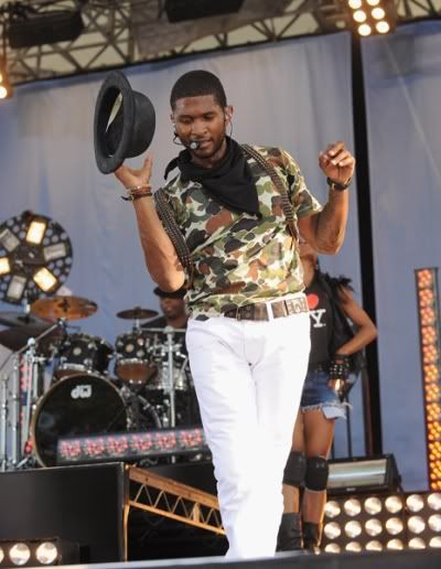 Usher Wearing Jeggings