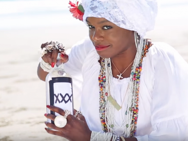 VIDEO FAB: Azealia Banks Drops Beach-Happy "Count Contessa ...