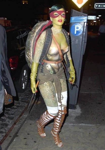 Baddies In A Half Shell Rihanna And Friends Rock Bad Ass Teenage Mutant Ninja Turtle Costumes For