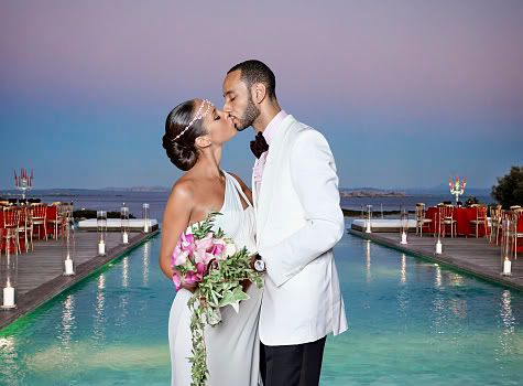 Swizz Beats and Alicia Keys get married.