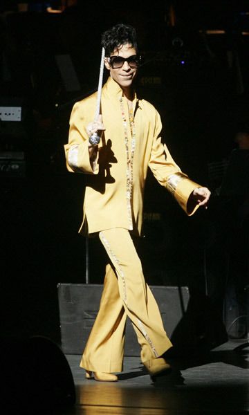 Canary Suit