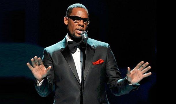  photo R-Kelly-I-Know-You-Are-Hurting_zps5e4c323e.jpg
