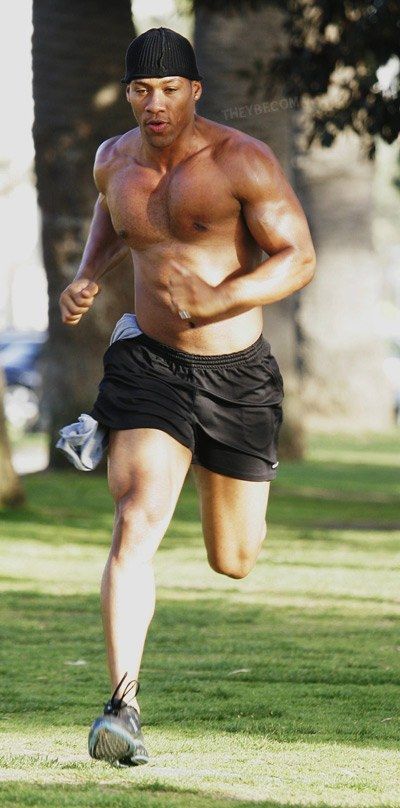 common rapper shirtless. running shirtless in front