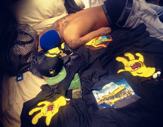 Rihanna Tweets Shirtless Sleeping Pic Of Chris Brown Right Before The Two Part Ways The