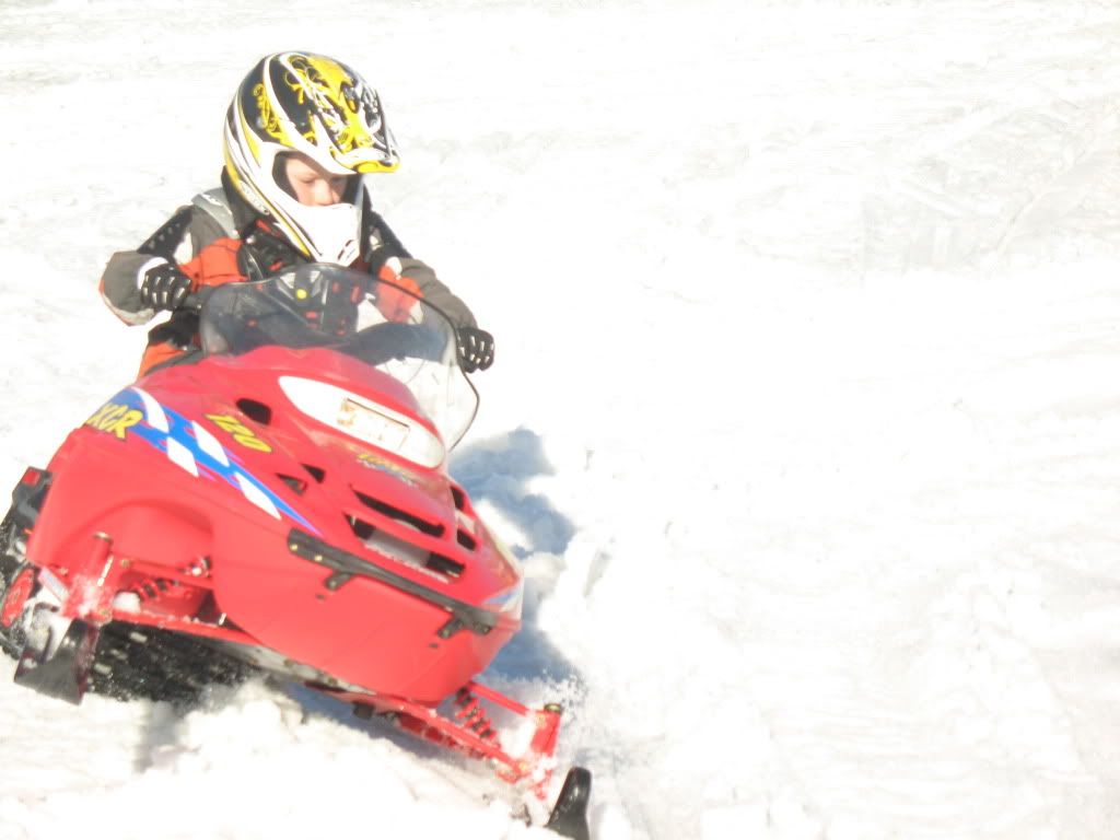 polaris 2000 snowmobile