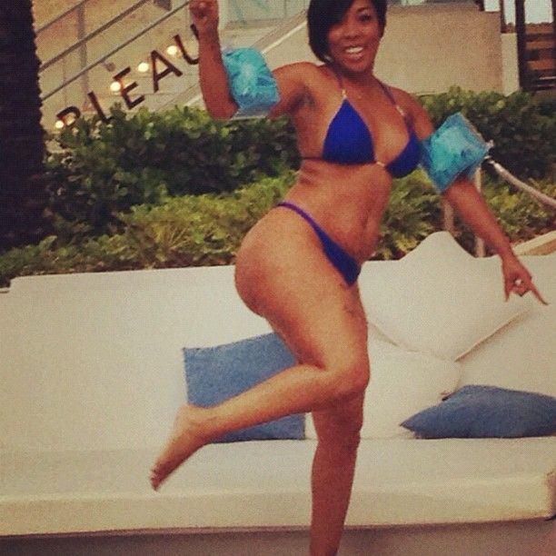 BIKINI CHICK: K. Michelle Flaunts Her Floaties & Curves.