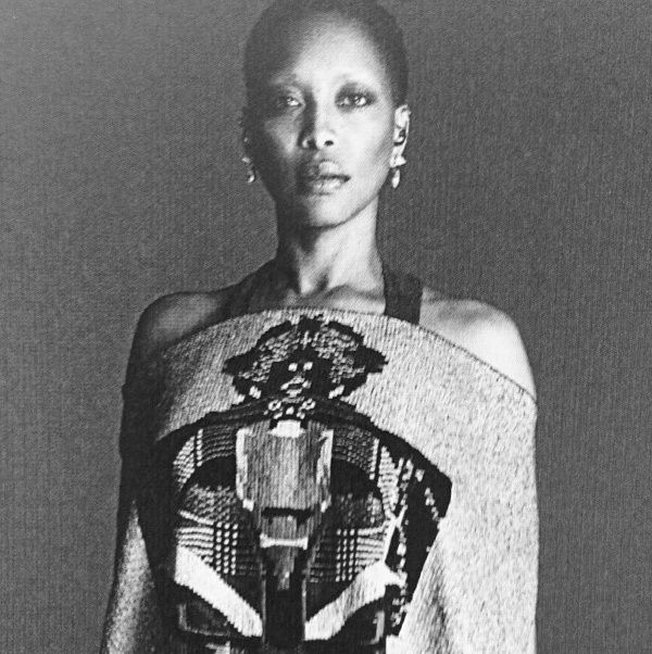 Erykah Badu Is The Newest Face Of GIVENCHY...And It Is FAB! | The Young ...