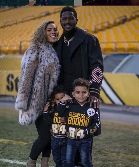 Antonio Brown Gets Romantic With Baby Mama Chelsie Kyriss, Back