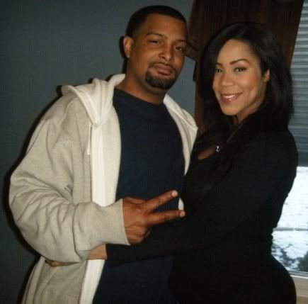 The 9 months pregnant Deelishis took to the joint Facebook page of her and ...